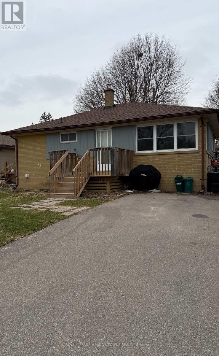 169 Longfield Road, Halton Hills, Ontario  L7J 2K7 - Photo 3 - W12951368