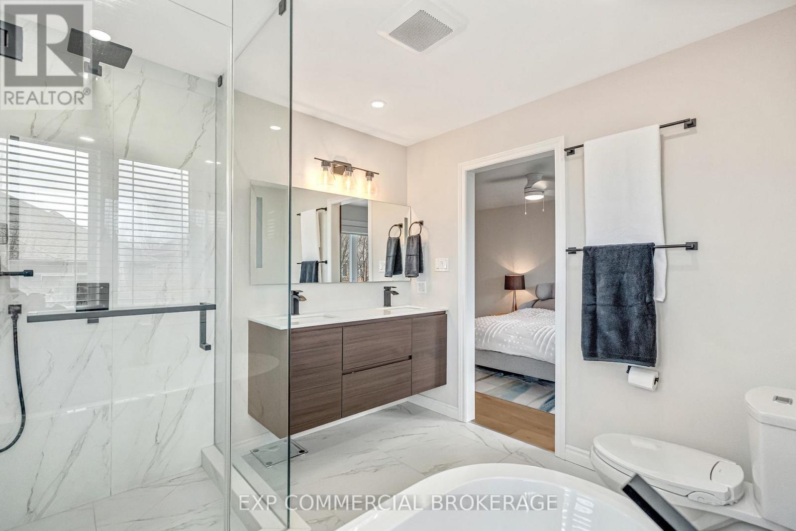 2264 Highcroft Road, Oakville, Ontario  L6M 4Y4 - Photo 29 - W12951372