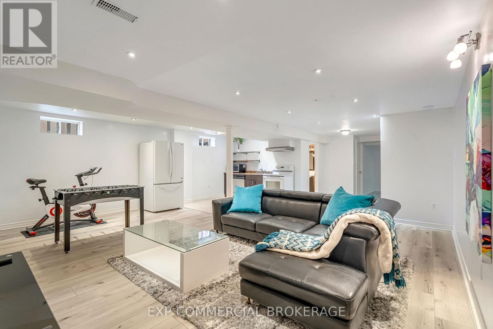 2264 Highcroft Road, Oakville, Ontario  L6M 4Y4 - Photo 40 - W12951372