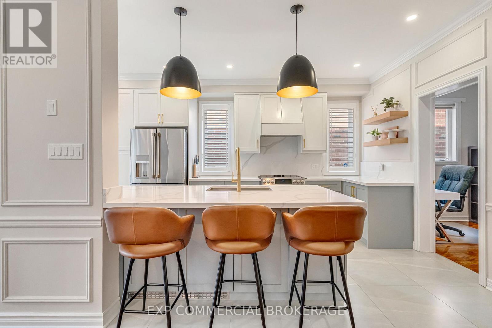 2264 Highcroft Road, Oakville, Ontario  L6M 4Y4 - Photo 8 - W12951372