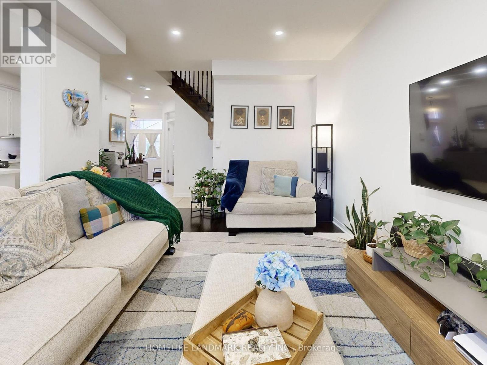 15004 Danby Road, Halton Hills, Ontario  L7G 0B3 - Photo 9 - W12951412