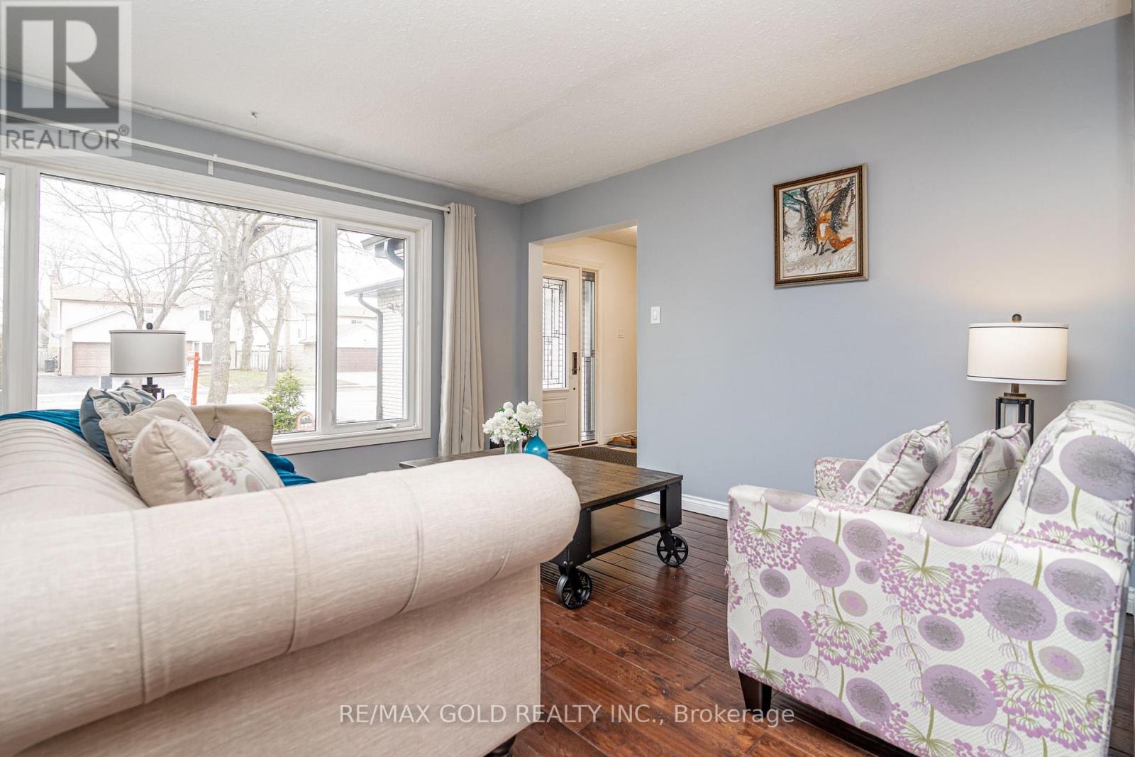 7632 Netherwood Road, Mississauga, Ontario  L4T 2P1 - Photo 19 - W12951430