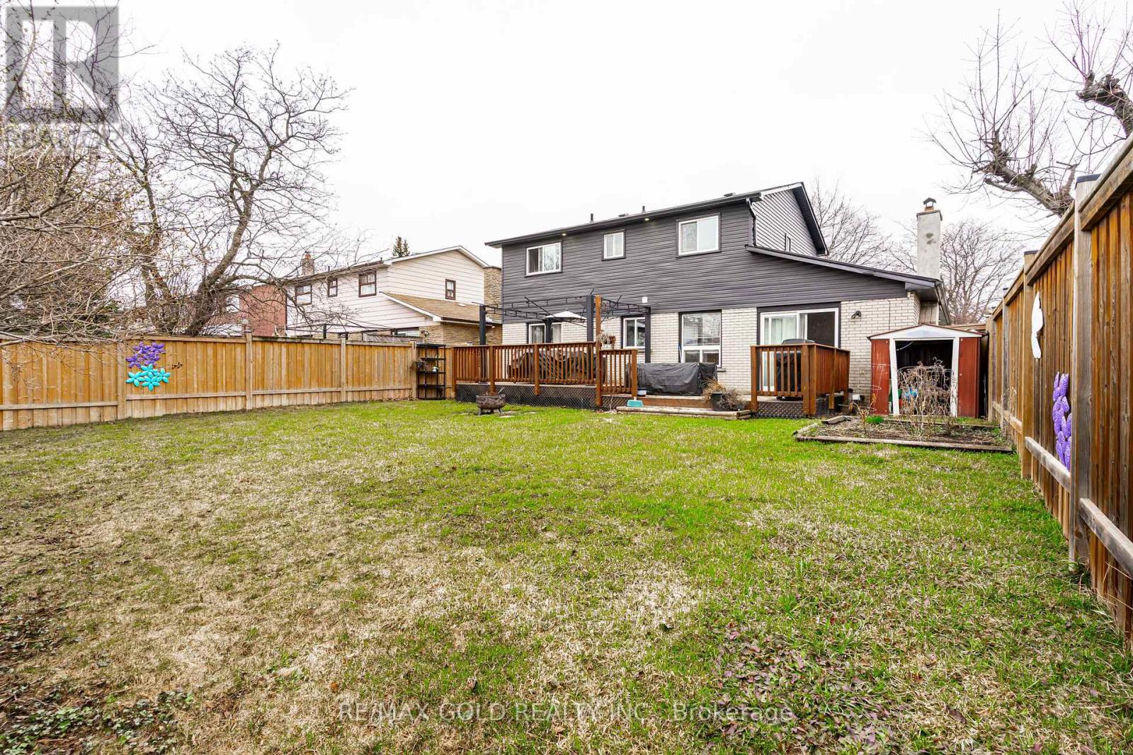 7632 Netherwood Road, Mississauga, Ontario  L4T 2P1 - Photo 44 - W12951430