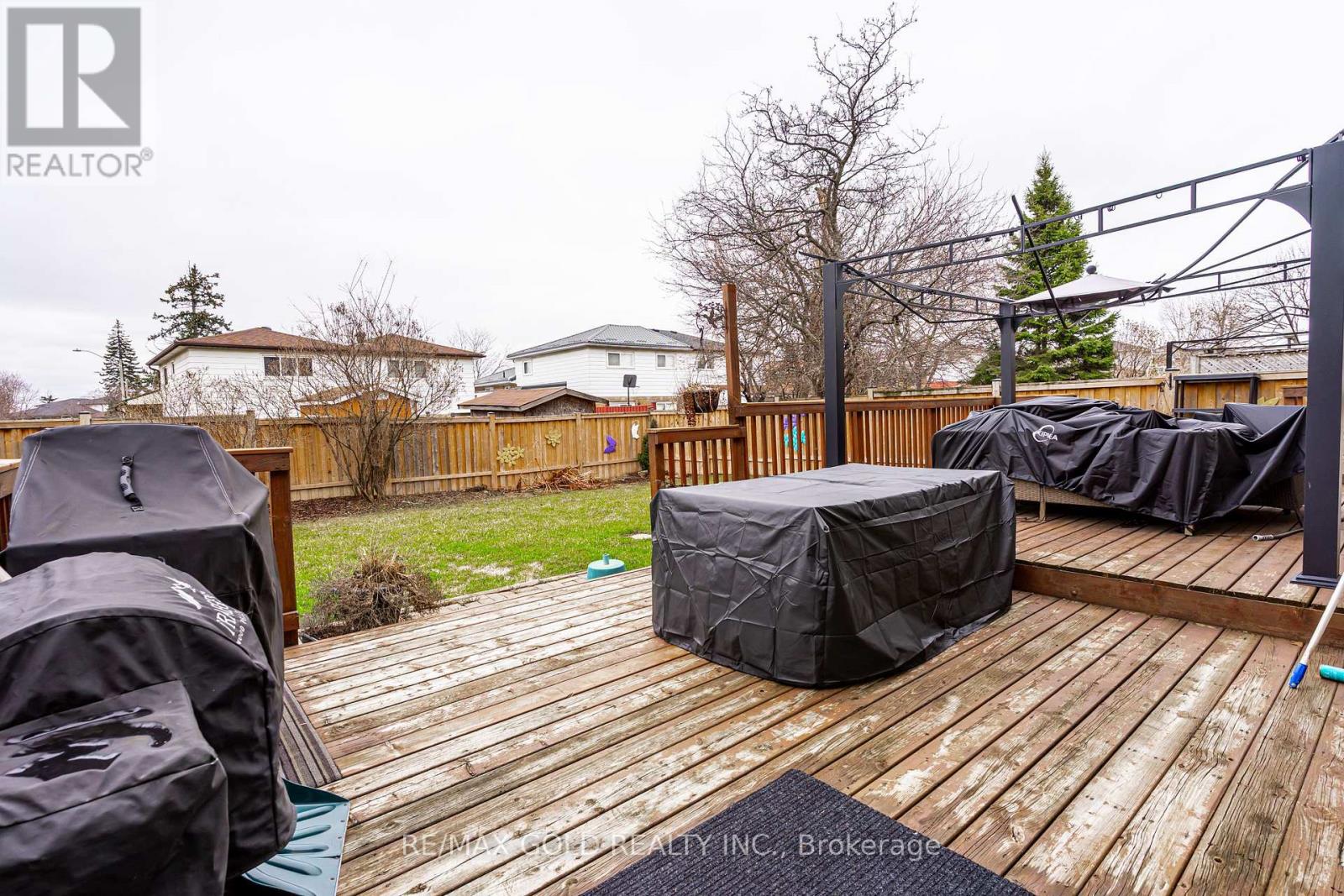 7632 Netherwood Road, Mississauga, Ontario  L4T 2P1 - Photo 47 - W12951430
