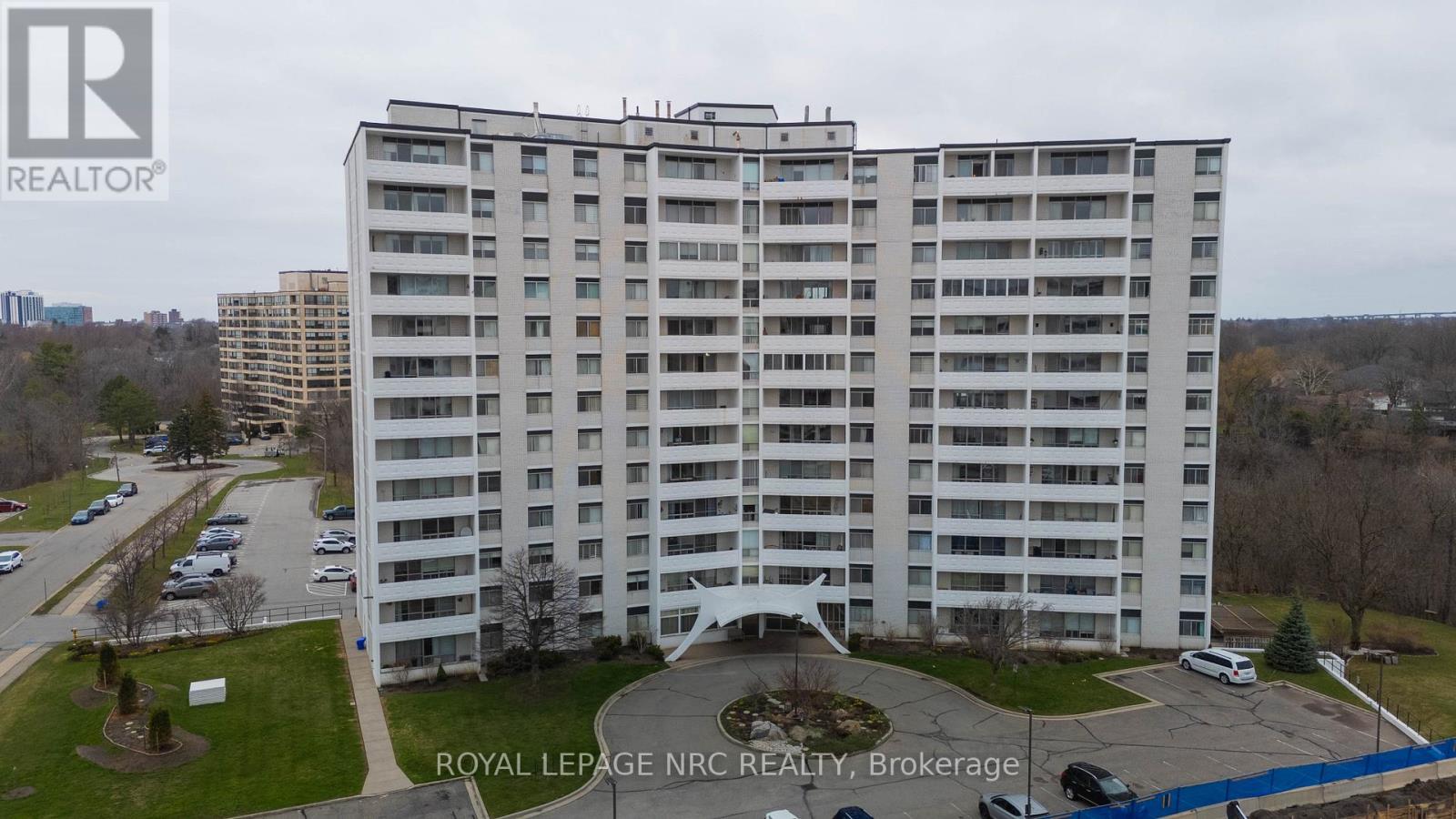 708 - 15 TOWERING HEIGHTS BOULEVARD N, St. Catharines, Ontario