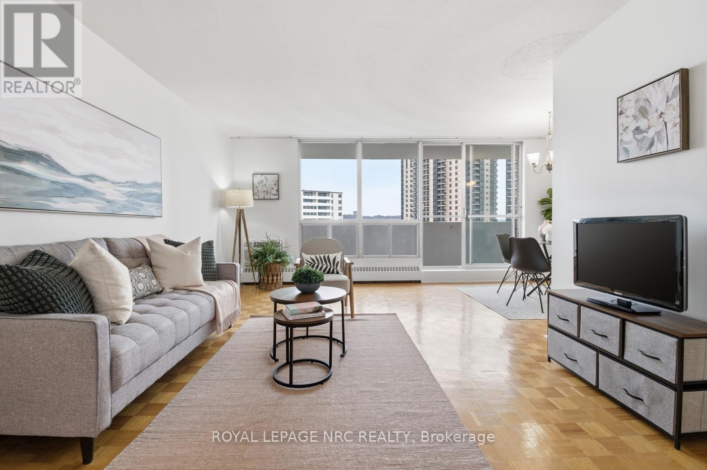 708 - 15 Towering Heights Boulevard N, St. Catharines, Ontario  L2T 3G7 - Photo 9 - X12951530