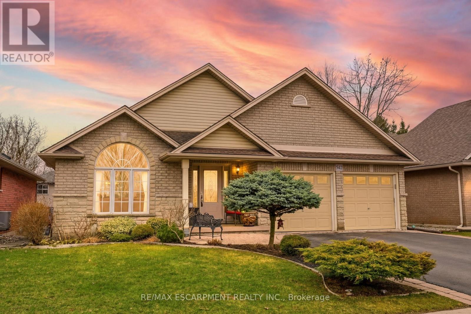 542 JERSEYVILLE ROAD W, Hamilton, Ontario