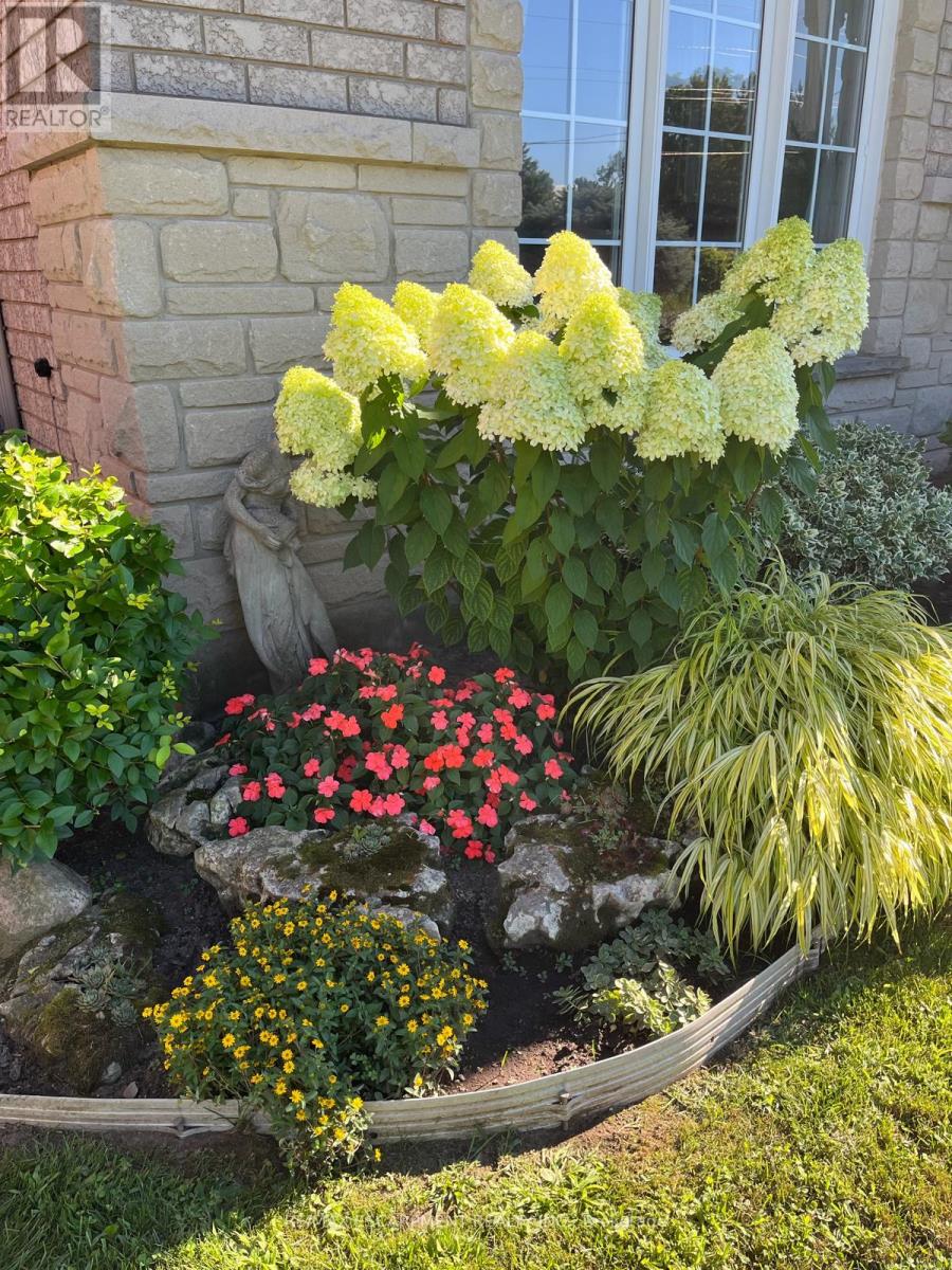 542 Jerseyville Road W, Hamilton, Ontario  L9G 3L5 - Photo 45 - X12951382