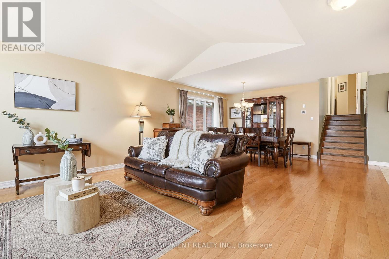 542 Jerseyville Road W, Hamilton, Ontario  L9G 3L5 - Photo 6 - X12951382