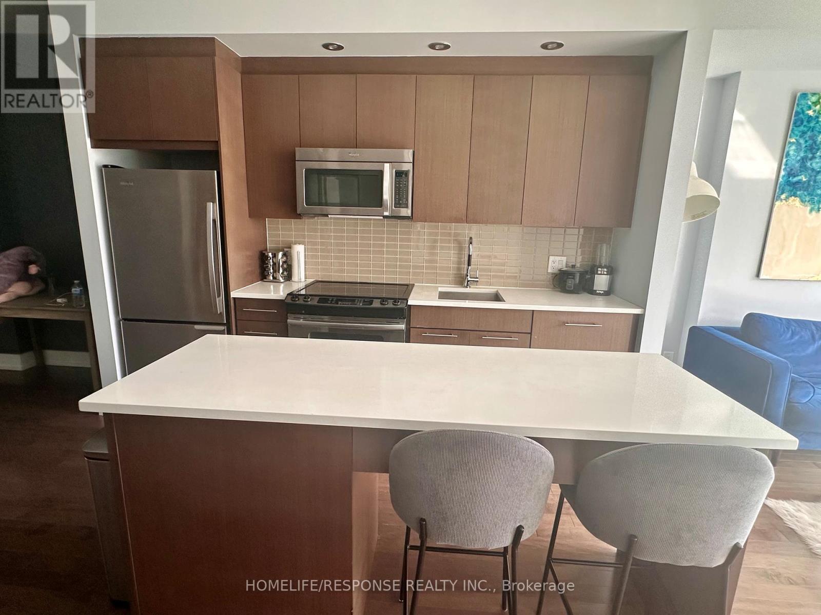 501 - 360 Patricia Avenue, Ottawa, Ontario  K1Z 0A8 - Photo 3 - X12951384