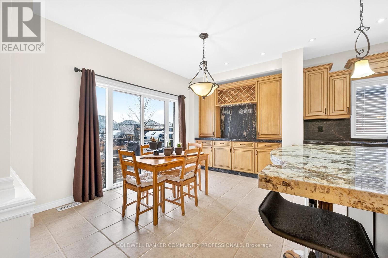 182 Irwin Avenue, Hamilton, Ontario  L8K 0G2 - Photo 12 - X12951410