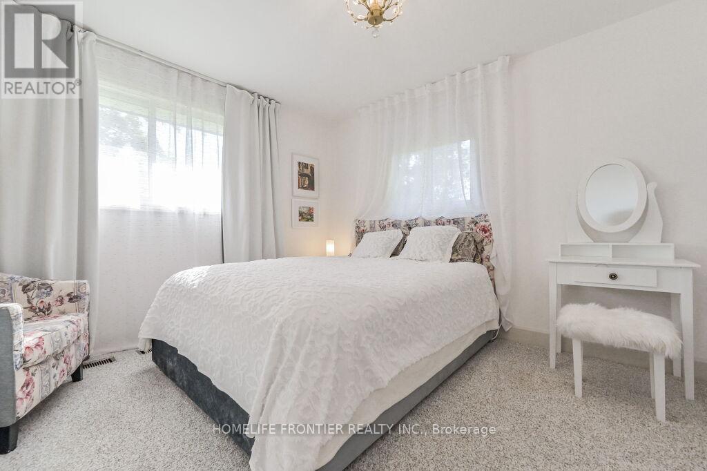 360 Colborne Street, Centre Wellington, Ontario  N0B 1S0 - Photo 13 - X12951418