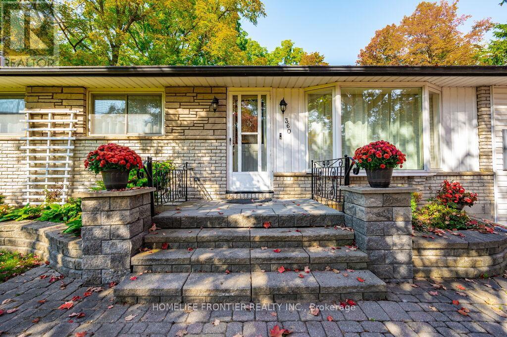 360 Colborne Street, Centre Wellington, Ontario  N0B 1S0 - Photo 2 - X12951418