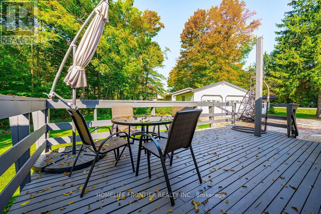 360 Colborne Street, Centre Wellington, Ontario  N0B 1S0 - Photo 28 - X12951418