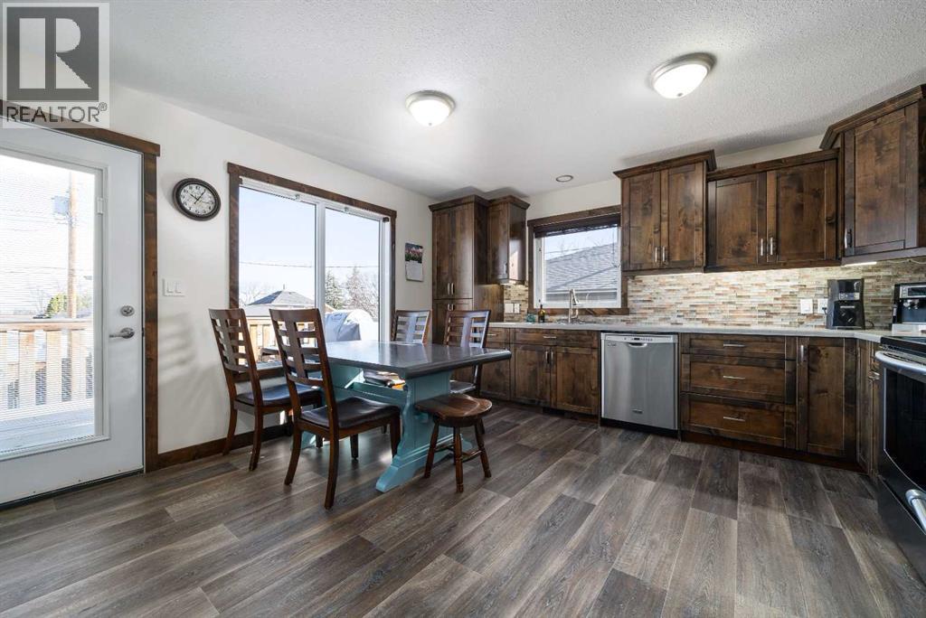 122 3 Avenue W, Bow Island, Alberta  T0K 0G0 - Photo 4 - A2297917