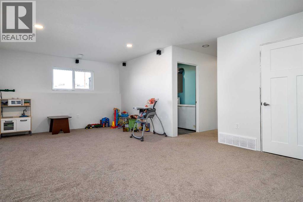 122 3 Avenue W, Bow Island, Alberta  T0K 0G0 - Photo 18 - A2297917