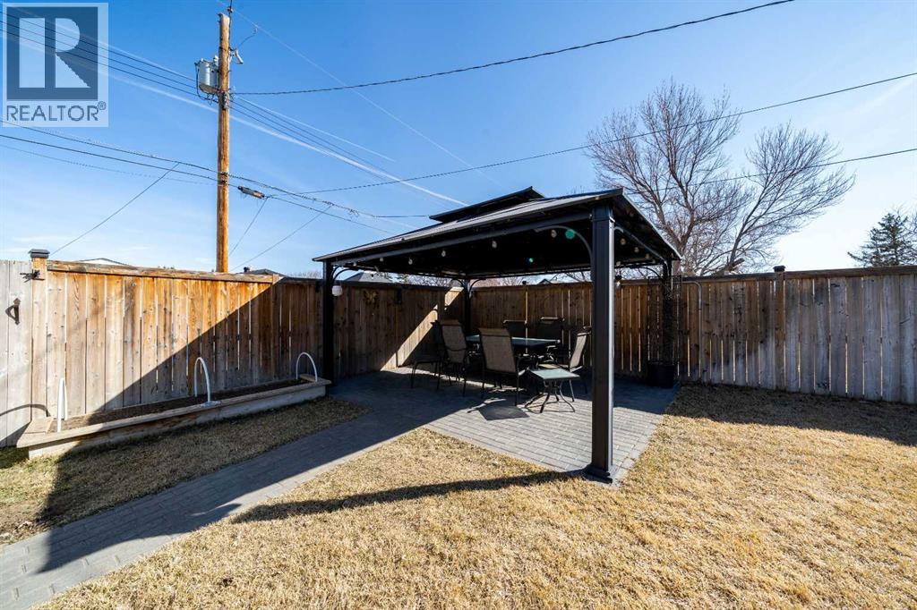 122 3 Avenue W, Bow Island, Alberta  T0K 0G0 - Photo 32 - A2297917