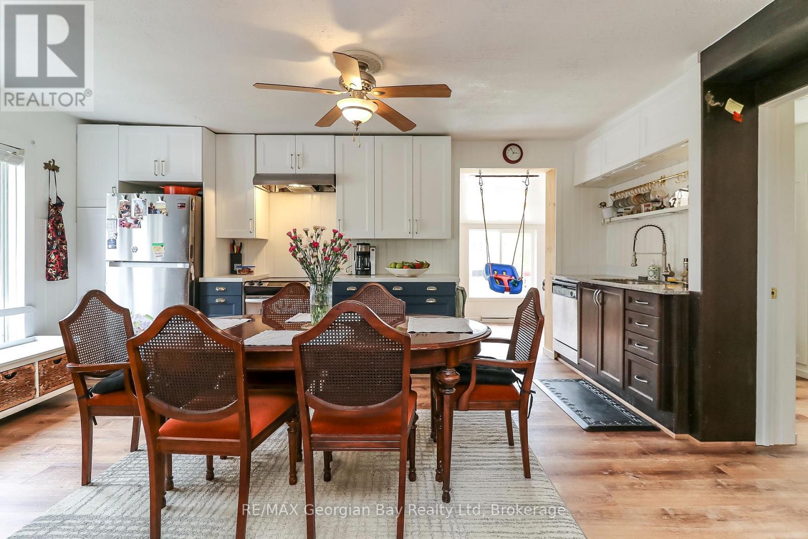 106 William Street, Tay, Ontario  L0K 2A0 - Photo 9 - S12951482