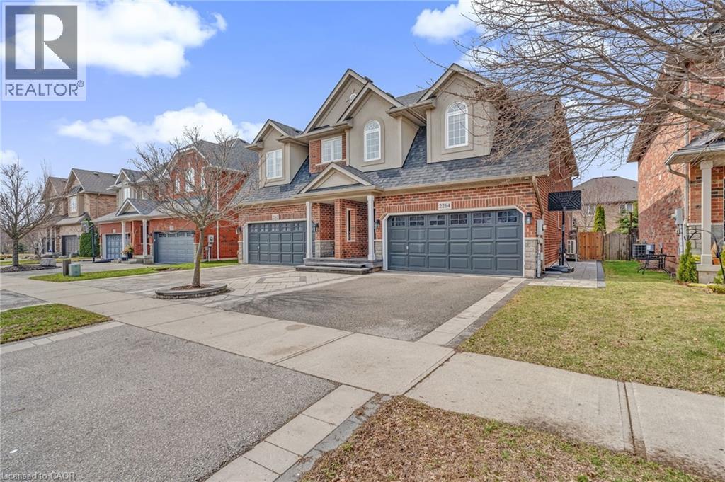 2264 Highcroft Road, Oakville, Ontario  L6M 4Y4 - Photo 2 - 40815699