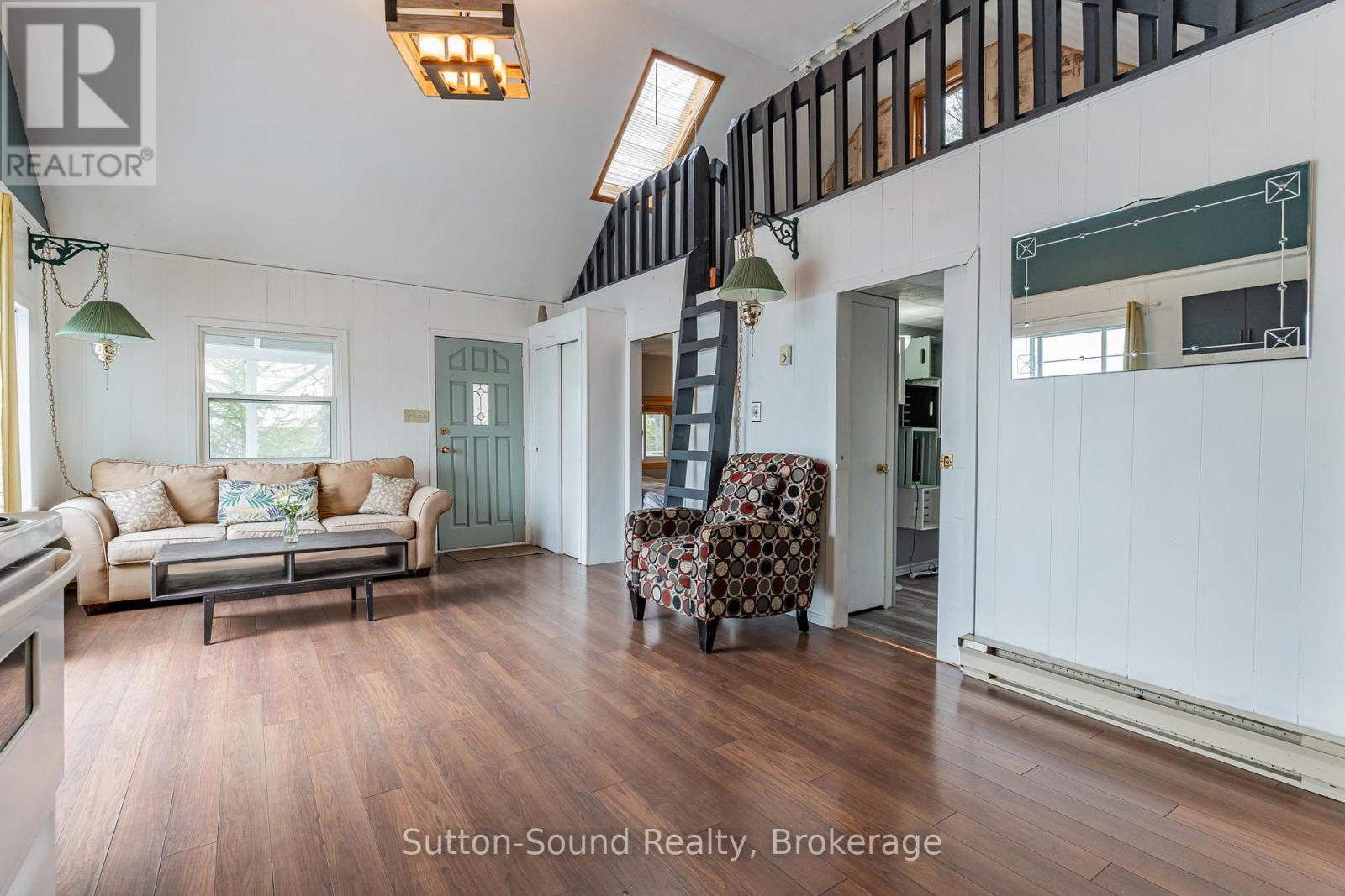 24 Islandview Drive, South Bruce Peninsula, Ontario  N0H 1A0 - Photo 10 - X12951720