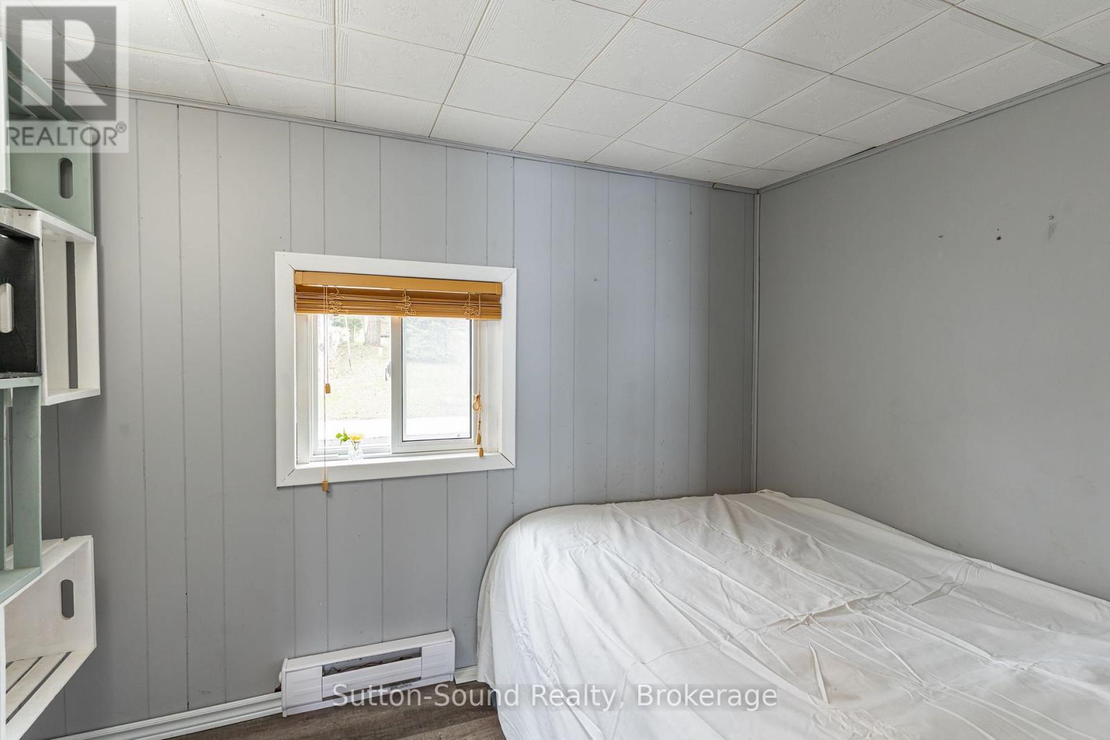 24 Islandview Drive, South Bruce Peninsula, Ontario  N0H 1A0 - Photo 15 - X12951720