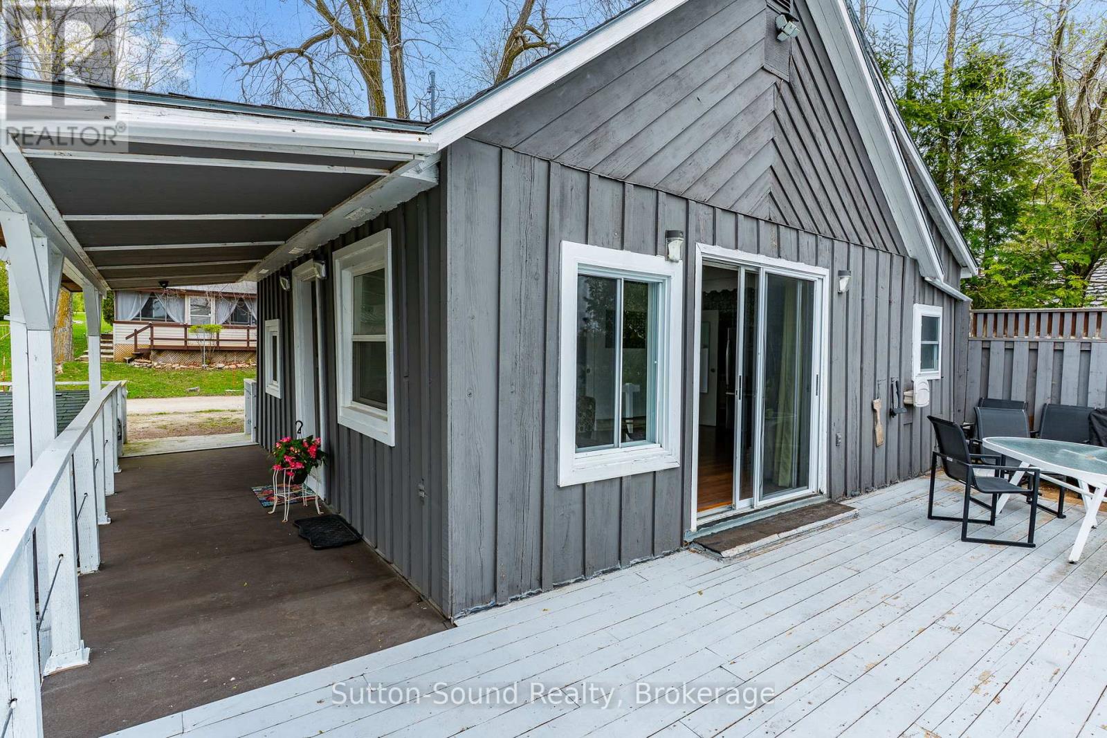 24 Islandview Drive, South Bruce Peninsula, Ontario  N0H 1A0 - Photo 3 - X12951720