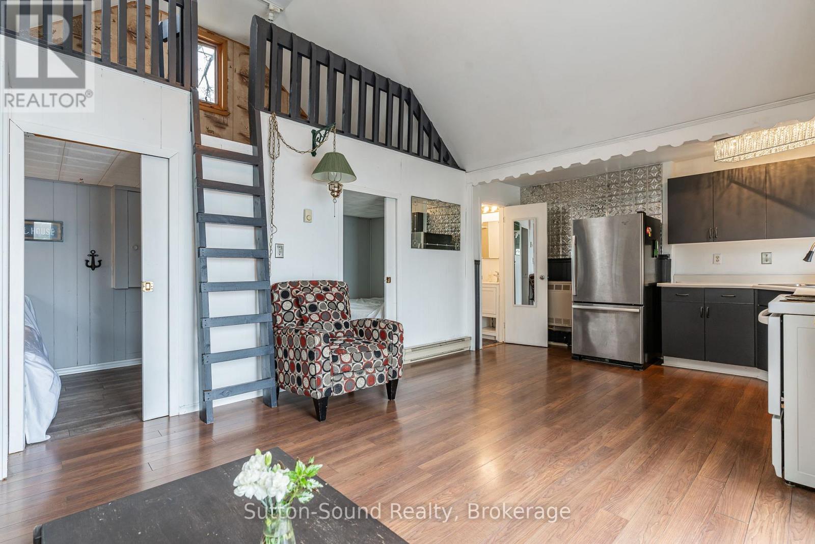 24 Islandview Drive, South Bruce Peninsula, Ontario  N0H 1A0 - Photo 9 - X12951720