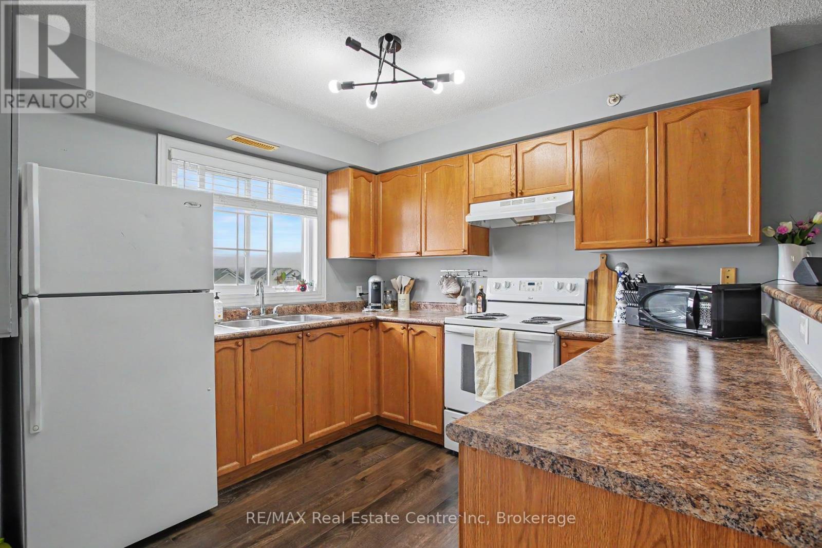 409 - 415 Grange Road, Guelph, Ontario N1E 0C4 - Photo 16 - X12951726