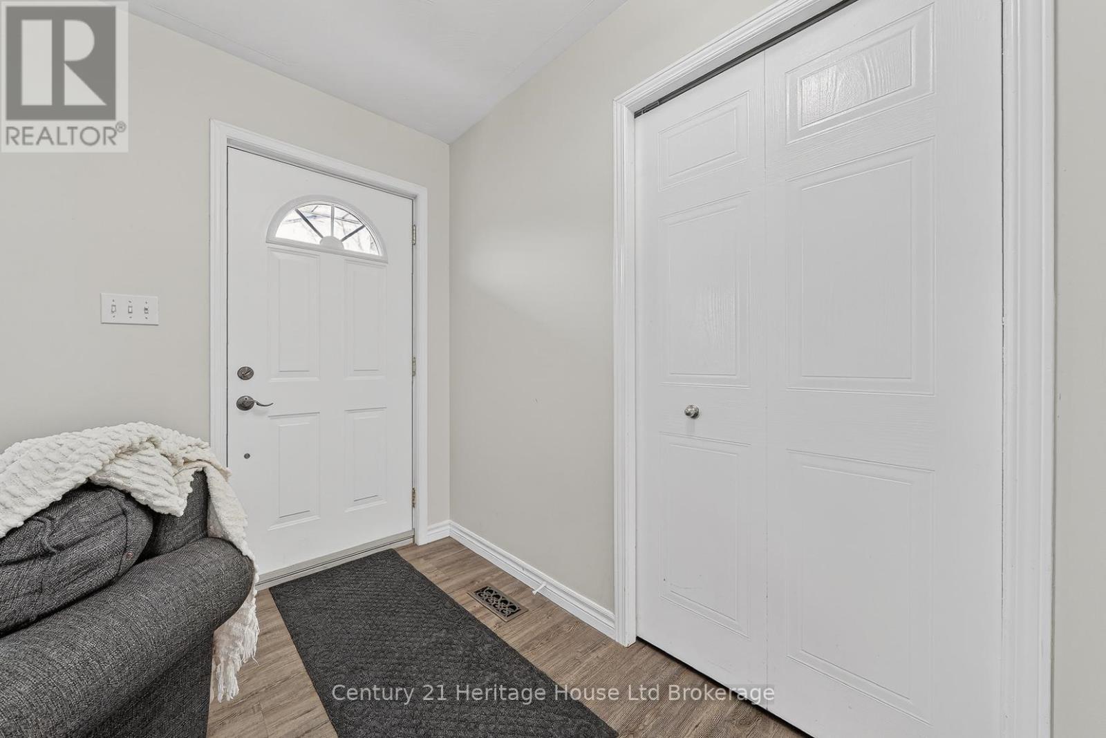 441 Ojibway Street, Woodstock, Ontario  N4T 1G7 - Photo 5 - X12951690