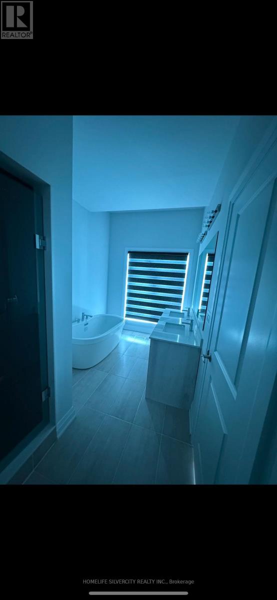 99 Seguin Street, Richmond Hill, Ontario  L4E 1H8 - Photo 7 - N12951260