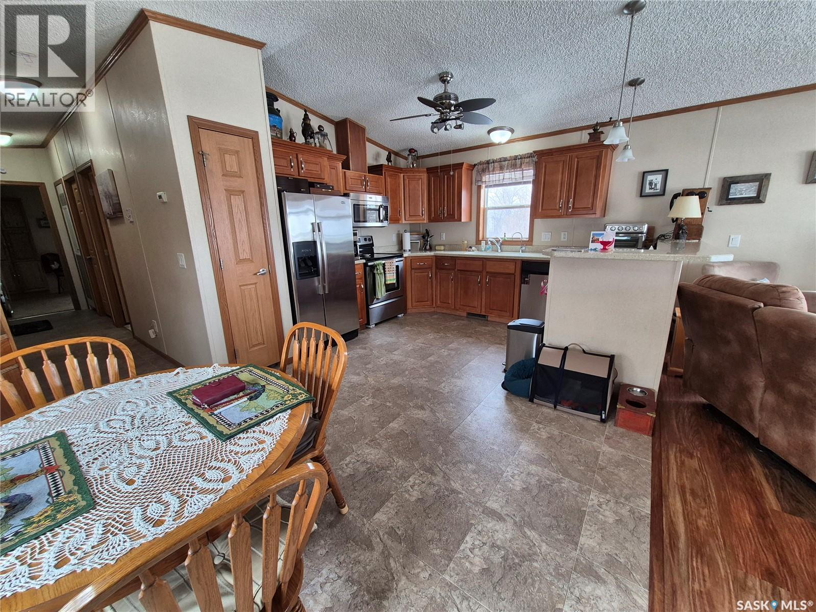 4425 Access Road, Halbrite, Saskatchewan  S0C 1H0 - Photo 13 - SK031857