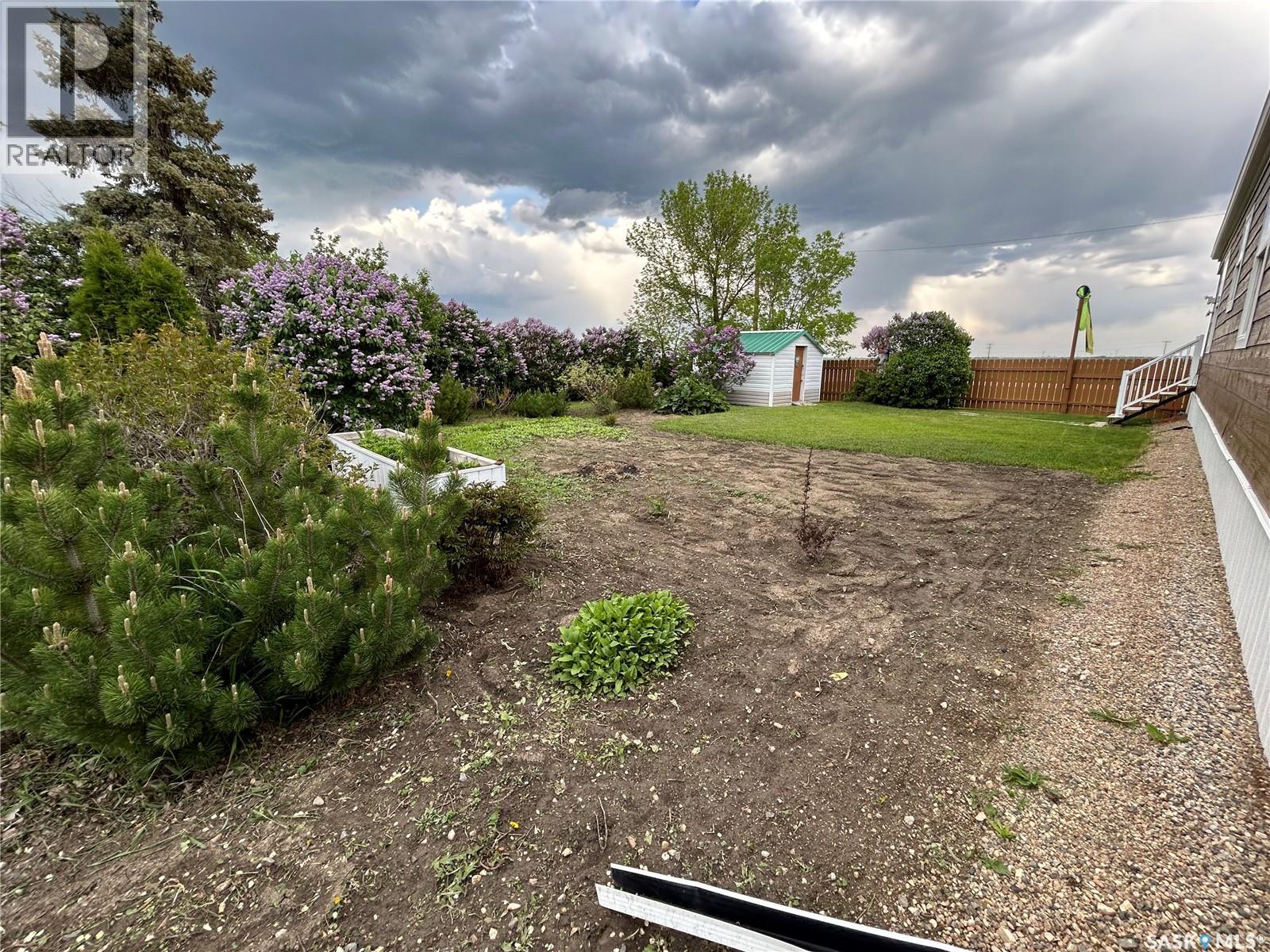 4425 Access Road, Halbrite, Saskatchewan  S0C 1H0 - Photo 33 - SK031857