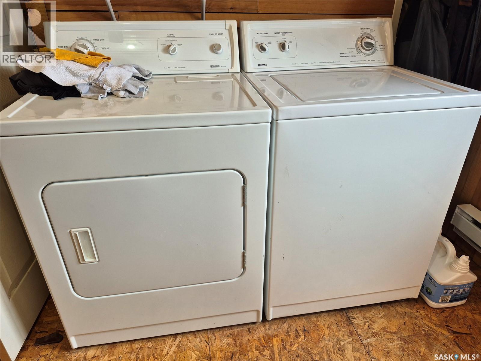 4425 Access Road, Halbrite, Saskatchewan  S0C 1H0 - Photo 44 - SK031857