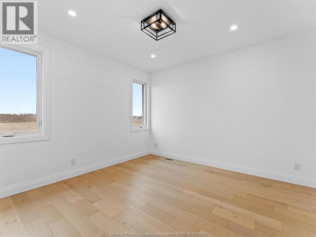 52 Destiny, Leamington, Ontario  N8H 0E1 - Photo 16 - 26006936