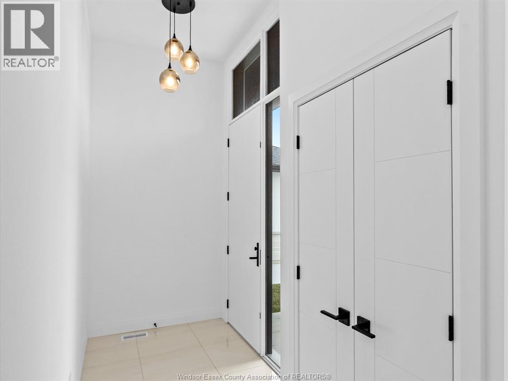 52 Destiny, Leamington, Ontario  N8H 0E1 - Photo 25 - 26006936