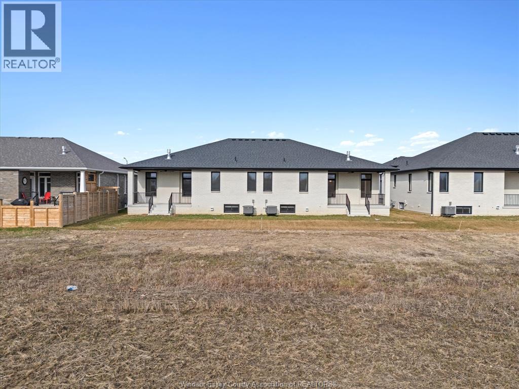 52 Destiny, Leamington, Ontario  N8H 0E1 - Photo 40 - 26006936