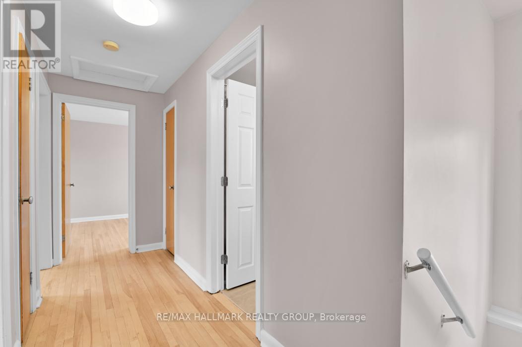 1206 Checkers Road, Ottawa, Ontario  K2C 2S7 - Photo 16 - X12951692