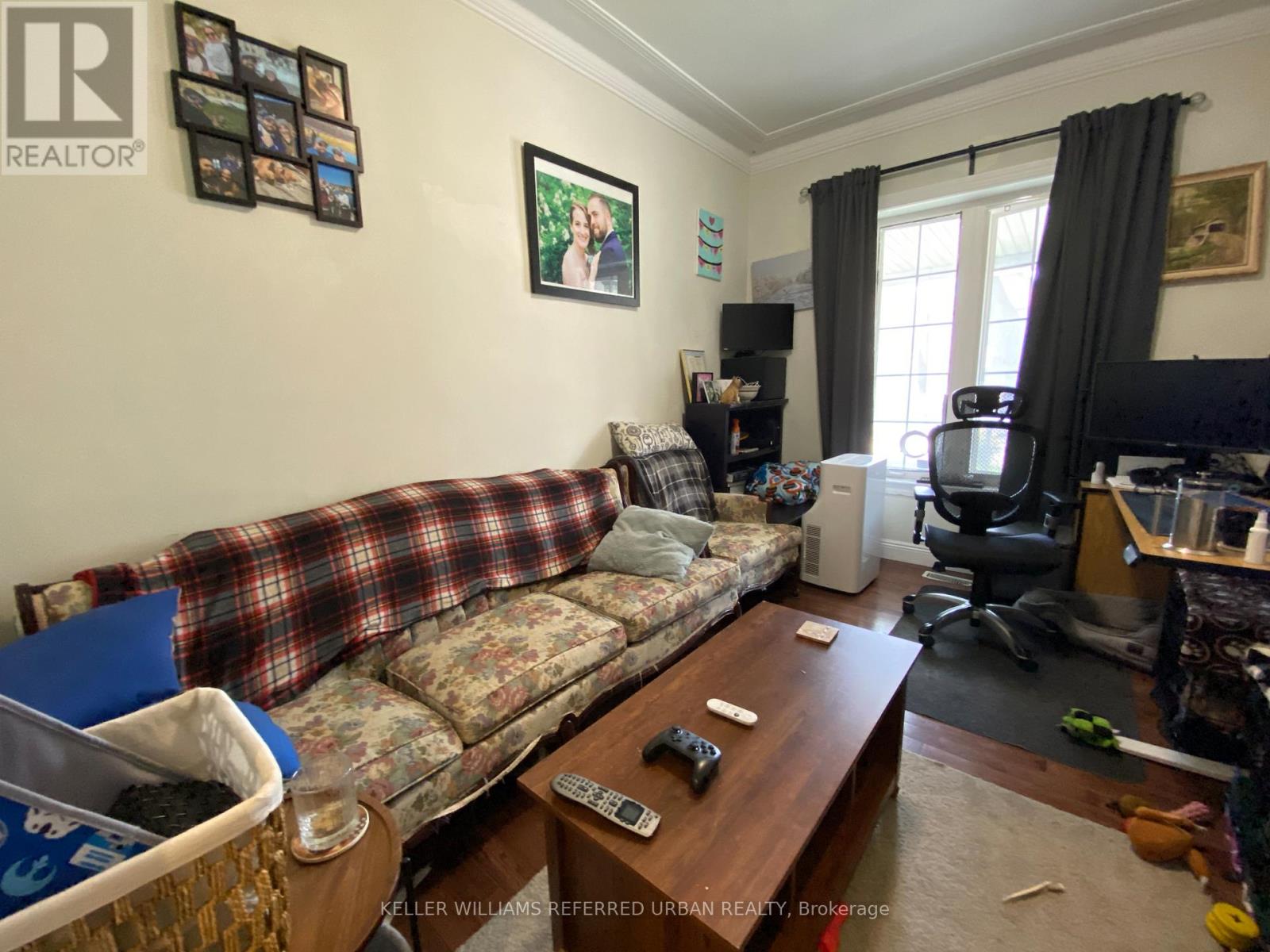 Upper - 429 Ossington Avenue, Toronto, Ontario  M6J 3A6 - Photo 13 - C12951500