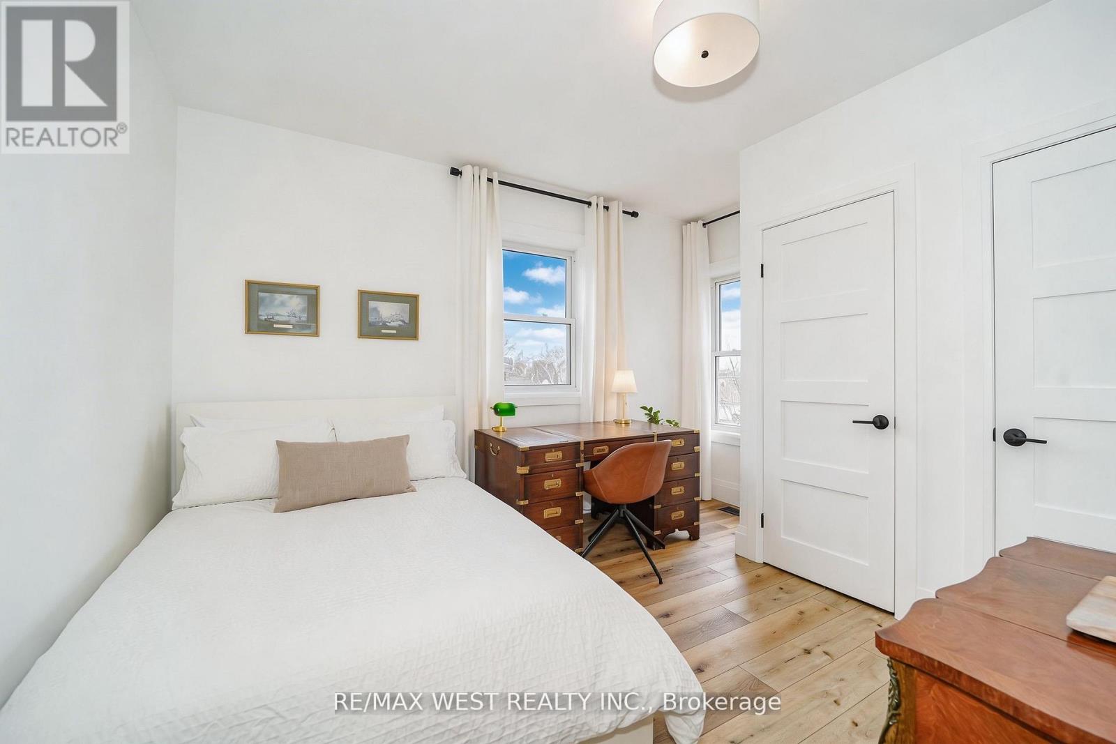 200 Euclid Avenue, Toronto, Ontario  M6J 2J9 - Photo 15 - C12951576