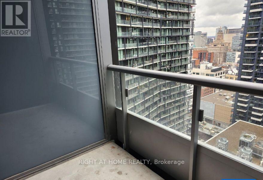 2605 - 108 Peter Street, Toronto, Ontario  M5V 0W2 - Photo 15 - C12951580