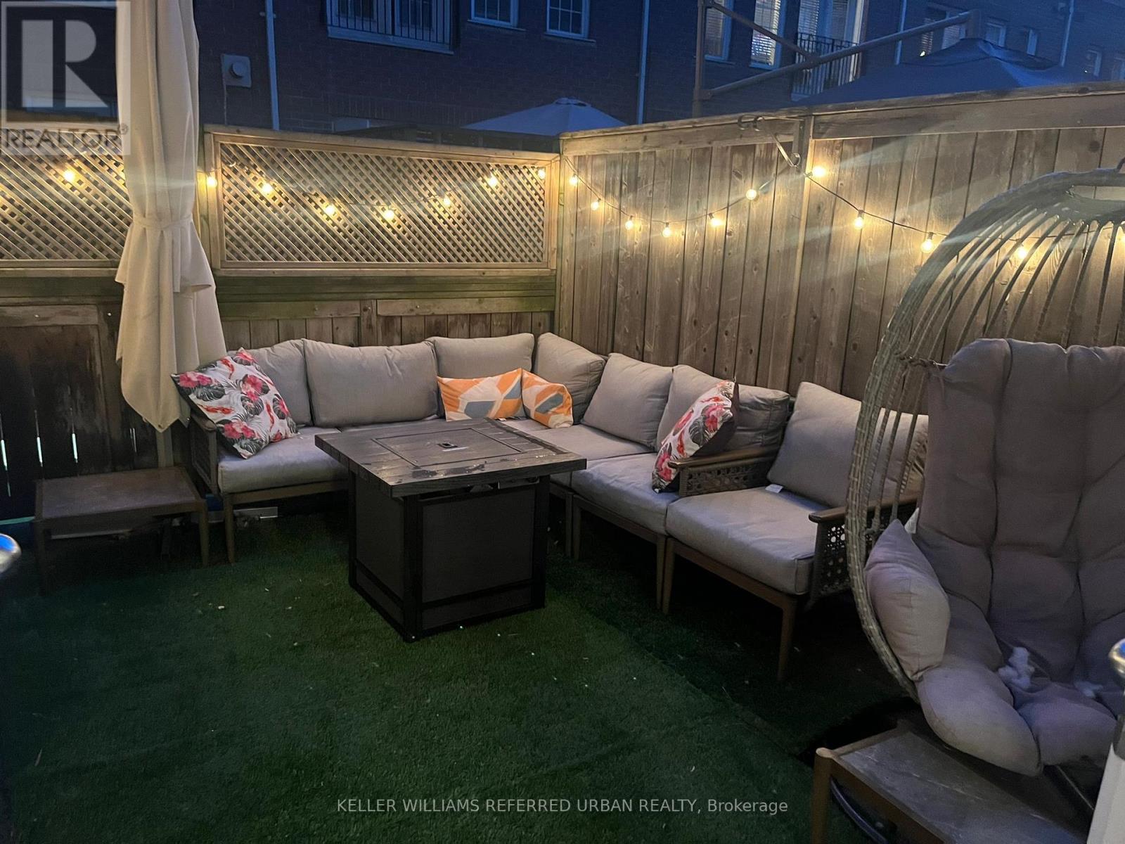 4a Portland Street, Toronto, Ontario  M5V 3N6 - Photo 37 - C12951638