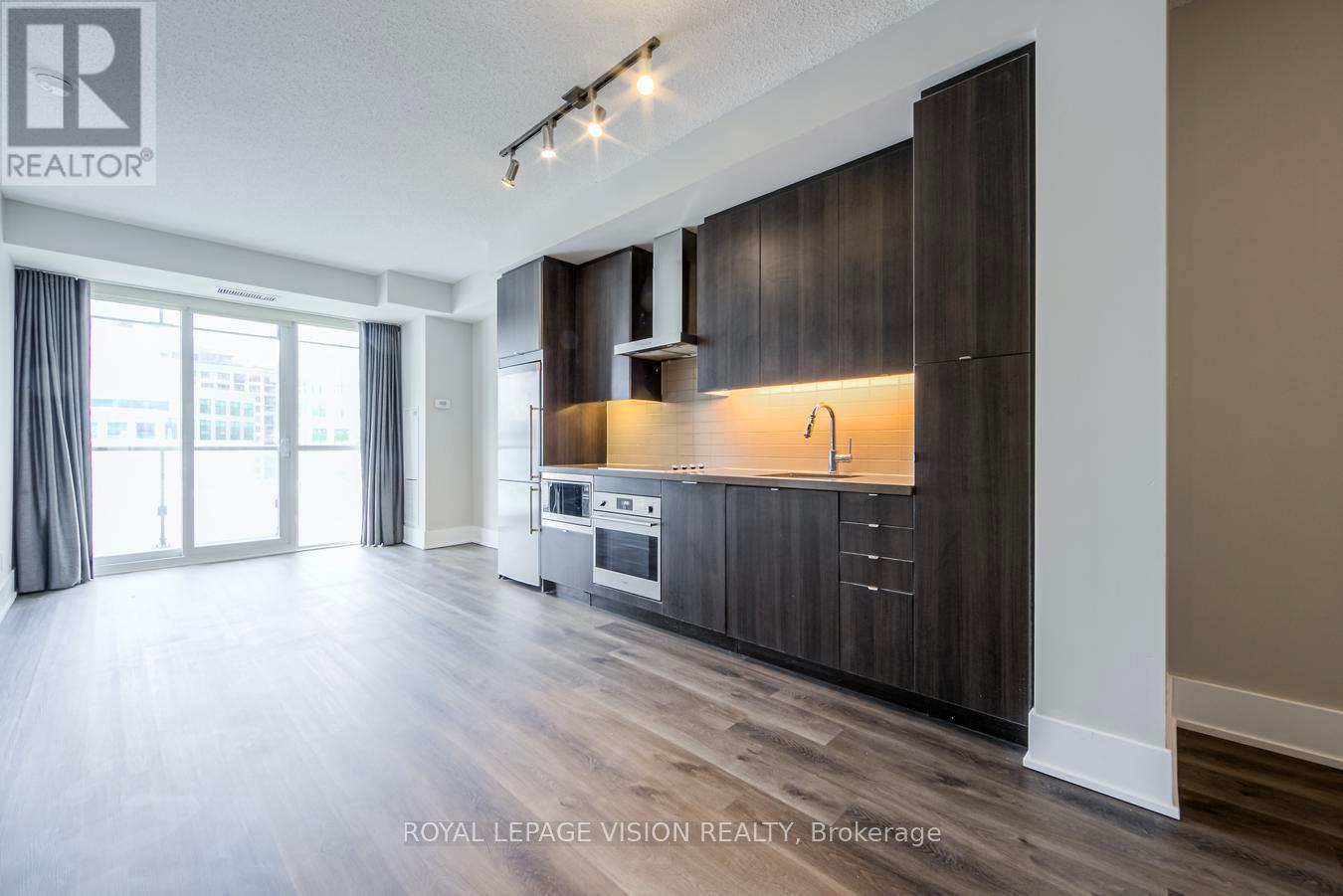 1301 - 300 Front Street, Toronto, Ontario  M5V 0E9 - Photo 10 - C12951702