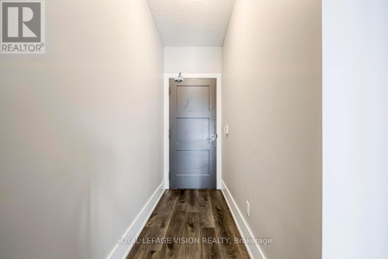 1301 - 300 Front Street, Toronto, Ontario  M5V 0E9 - Photo 8 - C12951702