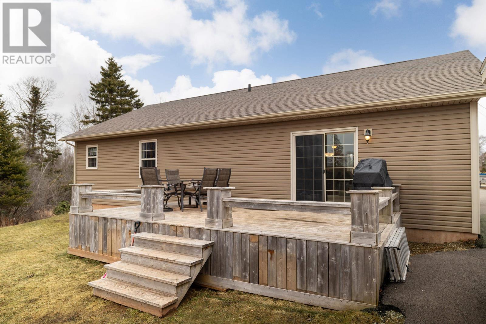 5 Rose Street, Winsloe North, Prince Edward Island  C1E 1V4 - Photo 35 - 202606227