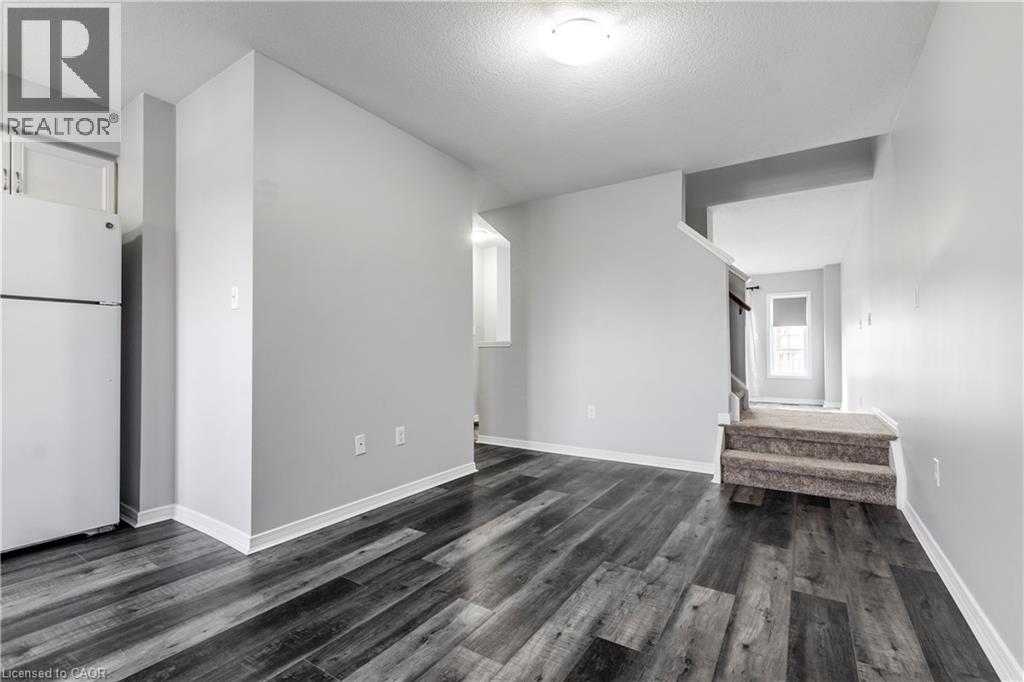 155 Highland Crescent Unit# B9, Waterloo, Ontario  N2M 0A1 - Photo 10 - 40806241