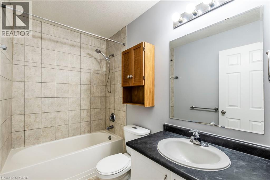 155 Highland Crescent Unit# B9, Waterloo, Ontario  N2M 0A1 - Photo 19 - 40806241