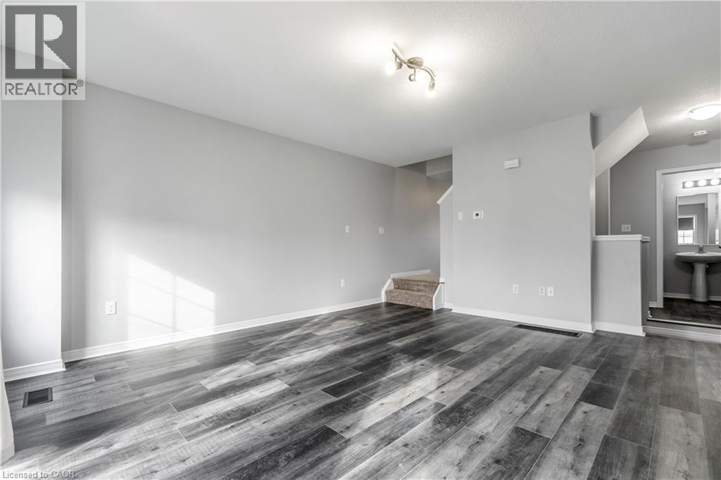 155 Highland Crescent Unit# B9, Waterloo, Ontario  N2M 0A1 - Photo 8 - 40806241