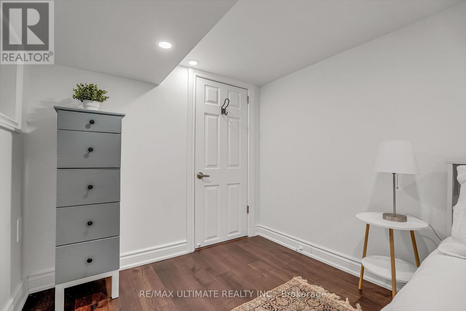 429 Jones Avenue, Toronto, Ontario  M4J 3G6 - Photo 34 - E12951696