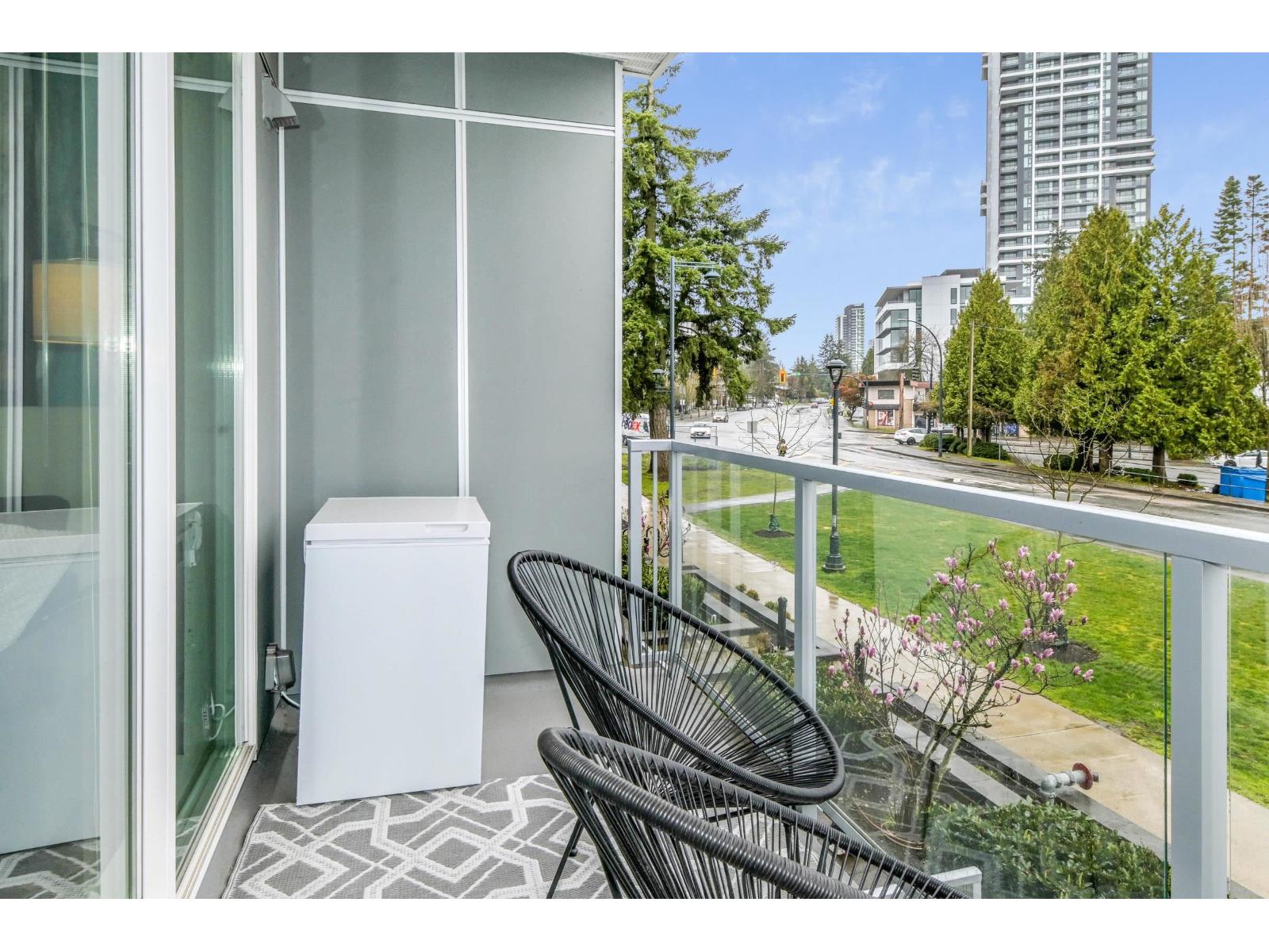 203 10838 Whalley Boulevard, Surrey, British Columbia  V3R 0G8 - Photo 15 - R3105610