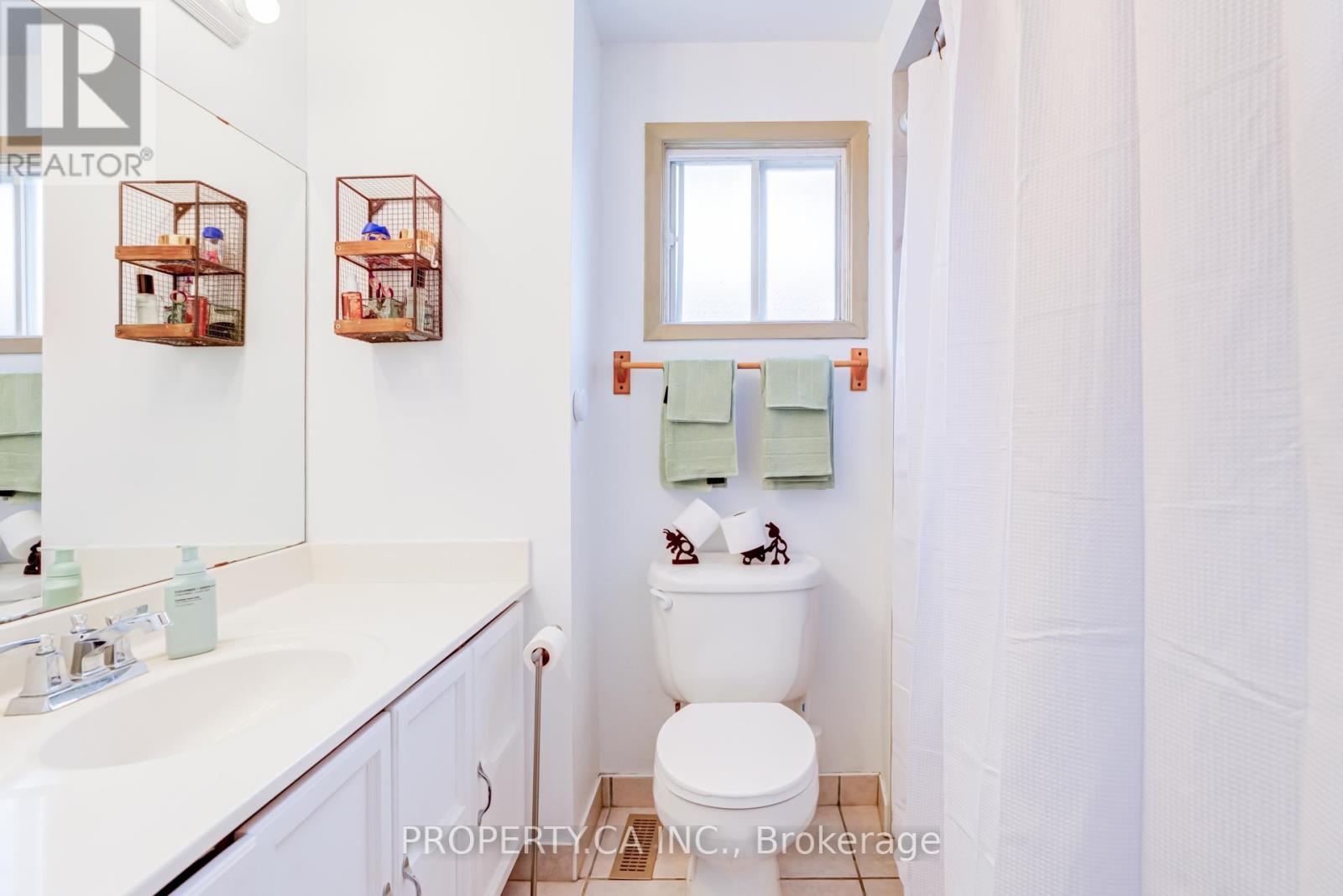 6 Hendley Drive, Ajax, Ontario  L1T 2C6 - Photo 29 - E12951724